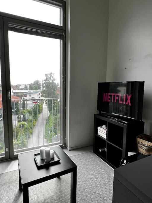 Cozy Penthouse Loft - Near The Airport Apartment Вантаа Екстериор снимка