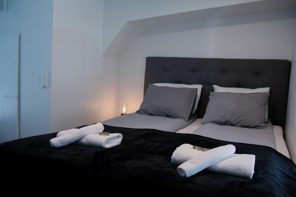 Cozy Penthouse Loft - Near The Airport Apartment Вантаа Екстериор снимка