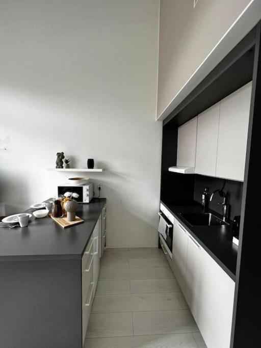Cozy Penthouse Loft - Near The Airport Apartment Вантаа Екстериор снимка